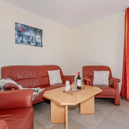 Apartment Zur Sonne, App 1 *